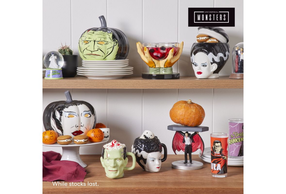 Universal Monsters BIG W